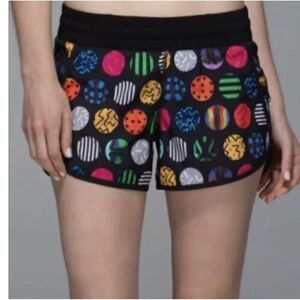 Lululemon Tracker Shorts Seawheeze 2015 Circle Pill 12